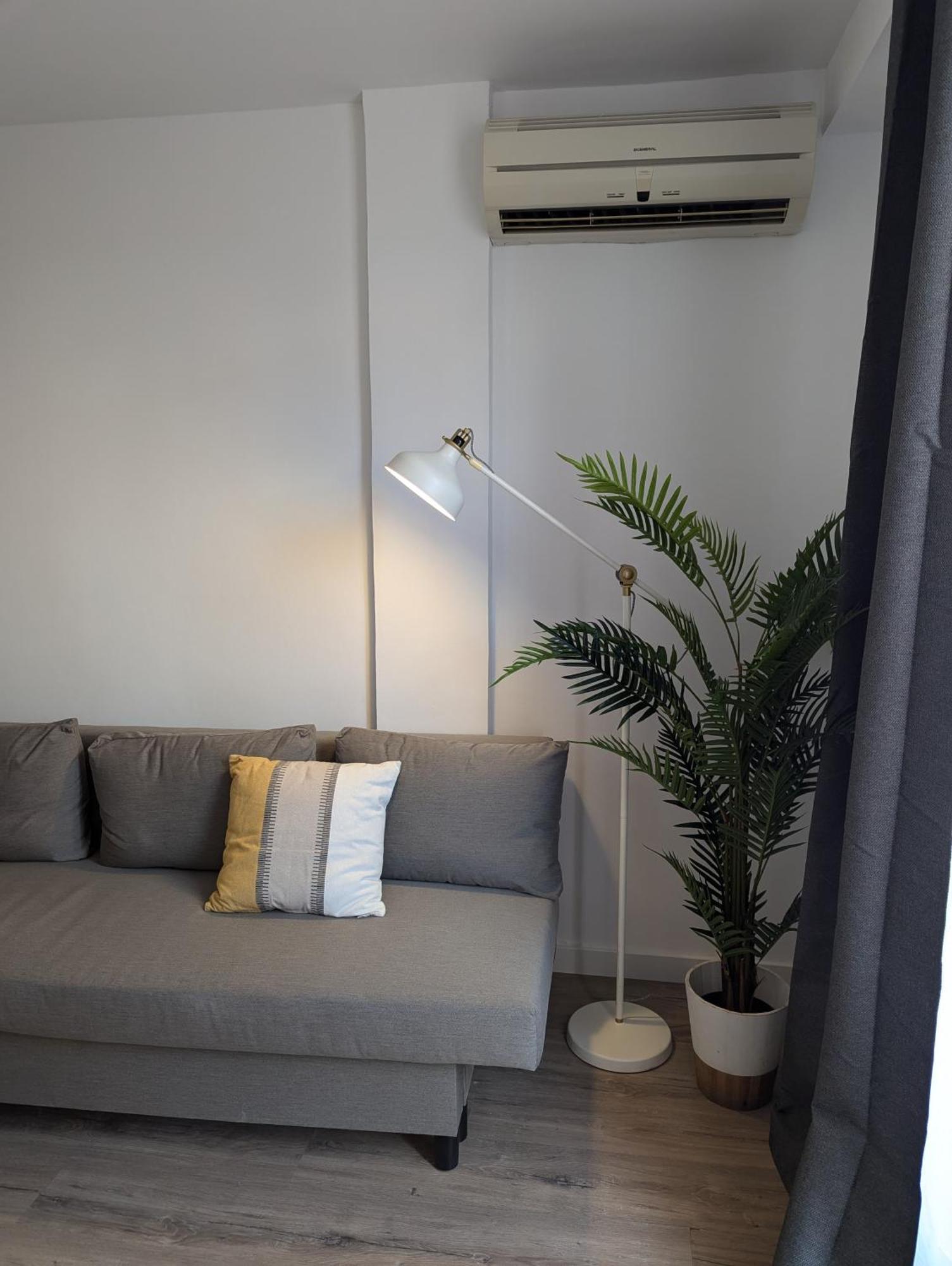 Caliu Apartments Barcelona - Fira Л'Успіталет-да-Любрагат Екстер'єр фото